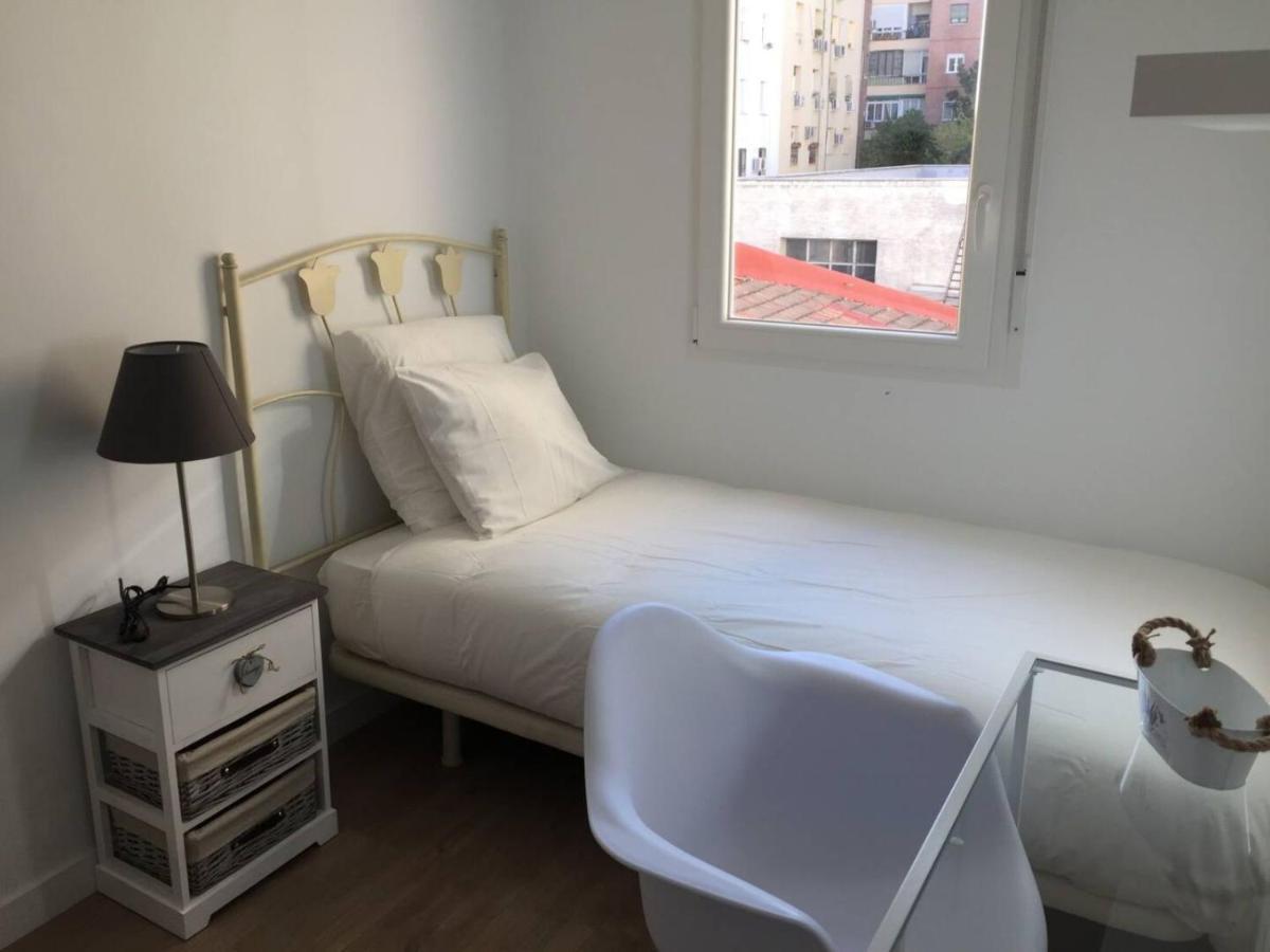 Retiro Park Apartments Мадрид Екстер'єр фото